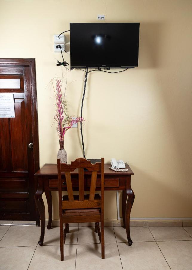 Hotel Internacional Palmerola Comayagua Extérieur photo