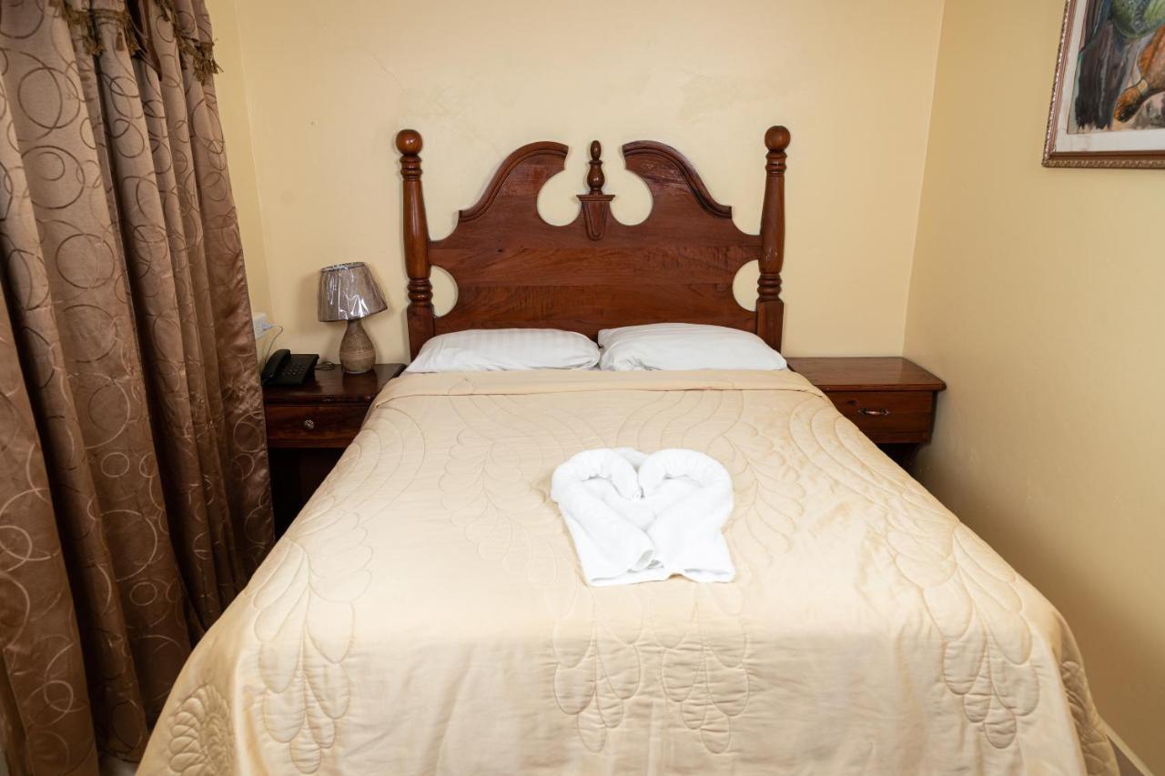 Hotel Internacional Palmerola Comayagua Extérieur photo