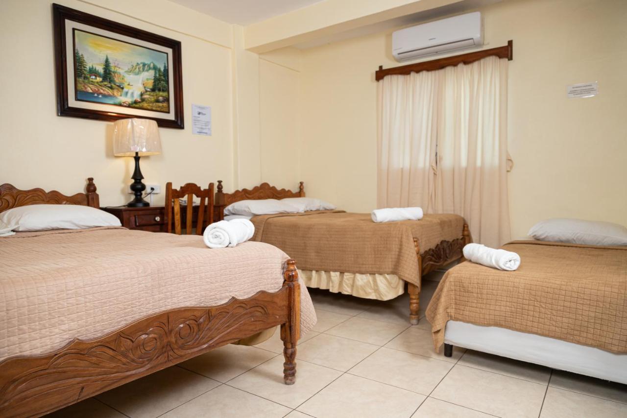 Hotel Internacional Palmerola Comayagua Extérieur photo